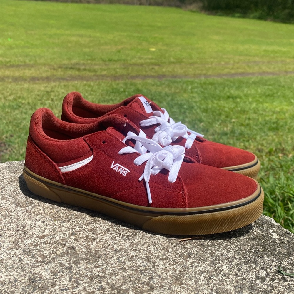 Vans Seldan Youth Skate Shoes Red Suede Skater Sneakers